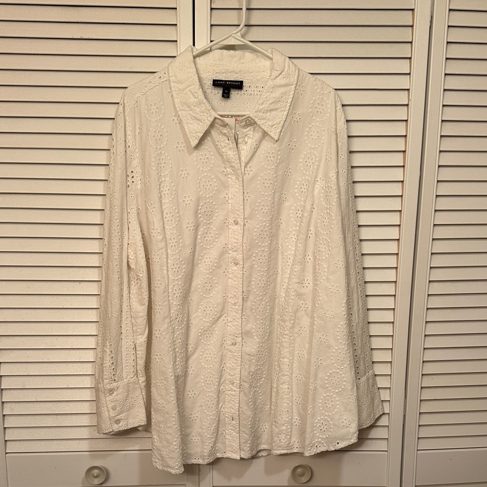 Lane Bryant White Eyelet Button Down Blouse Size 24 NEW